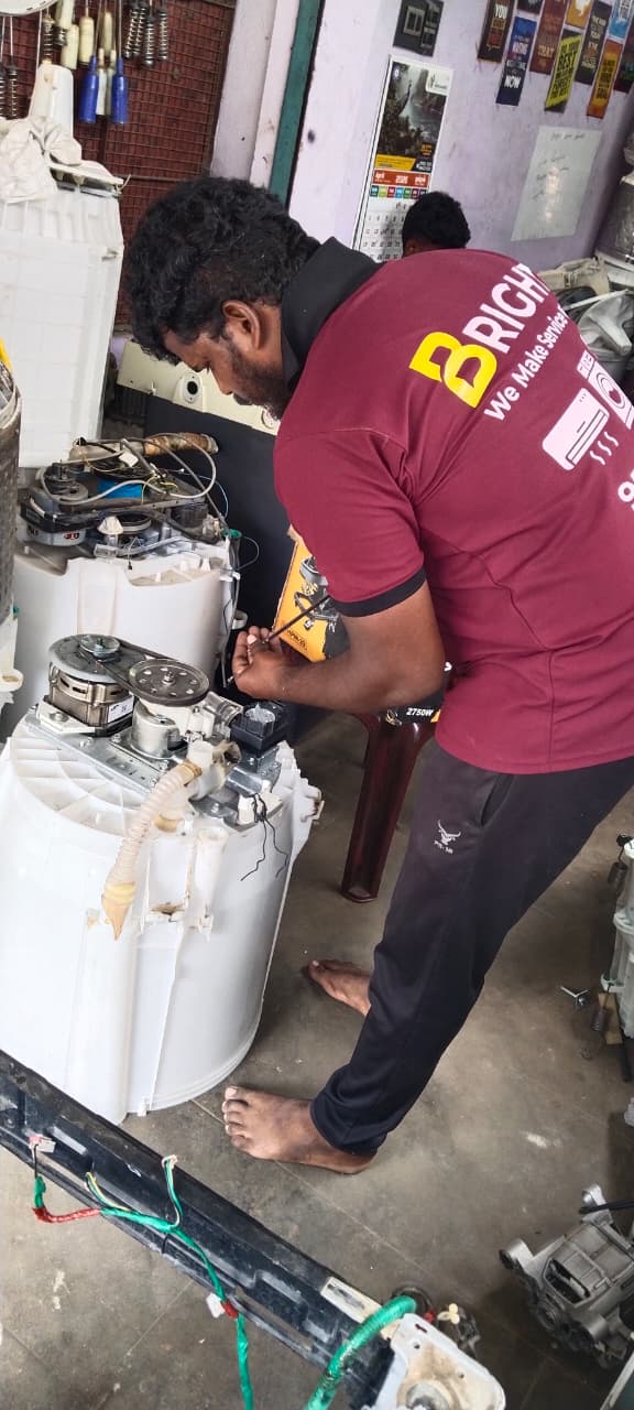 Technician work 3